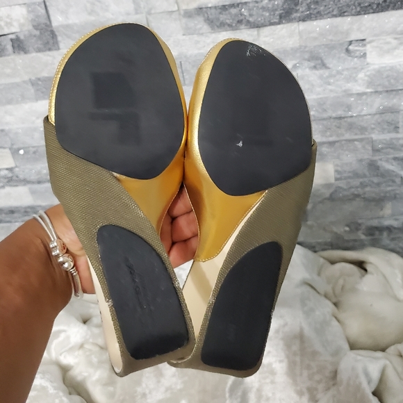 United Nude Mobius Olive Sandals - Picture 5 of 9